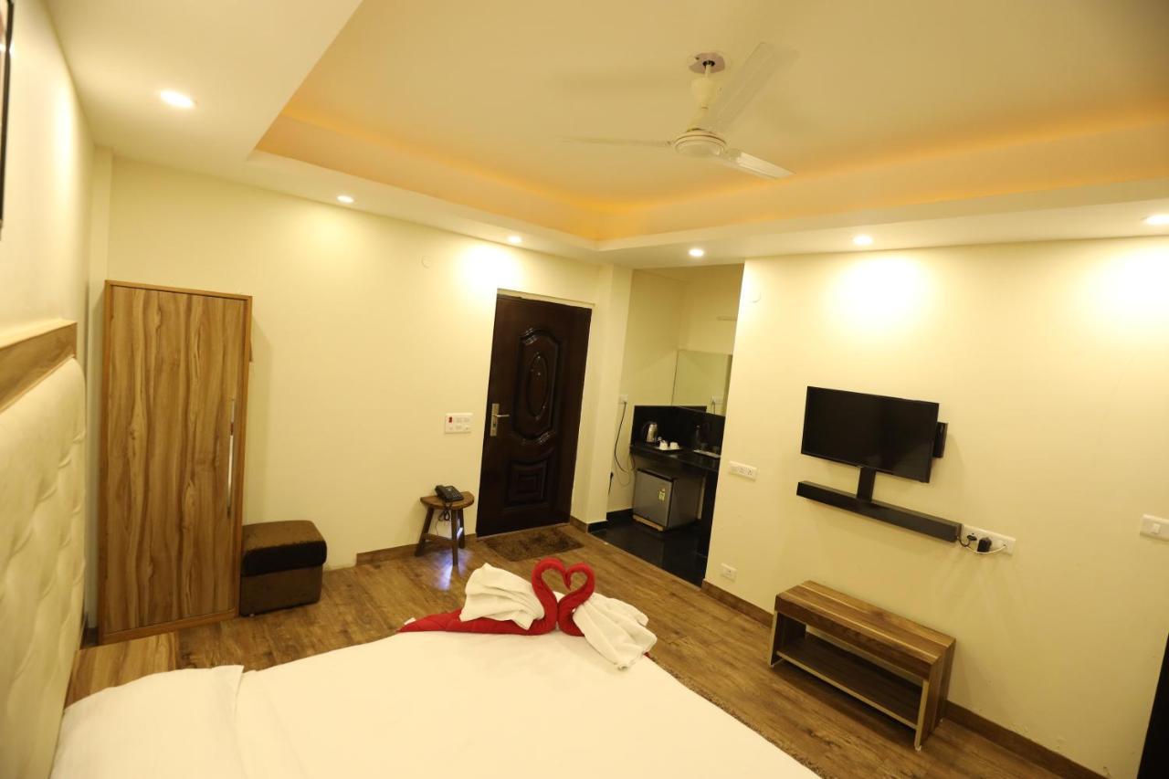 Avenue 18 Resort Rishīkesh Esterno foto