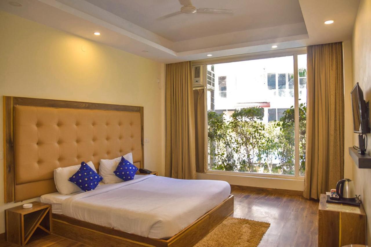 Avenue 18 Resort Rishīkesh Esterno foto